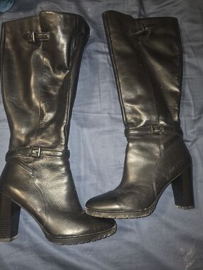 Women's Black Leather Knee-High Heeled Boots